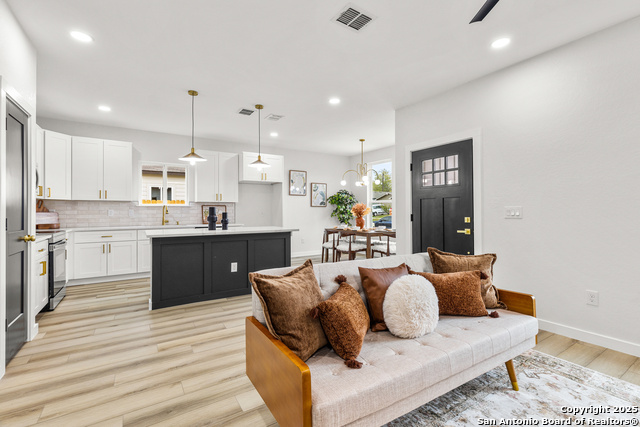 Image 6 of 28 For 135 Sligo