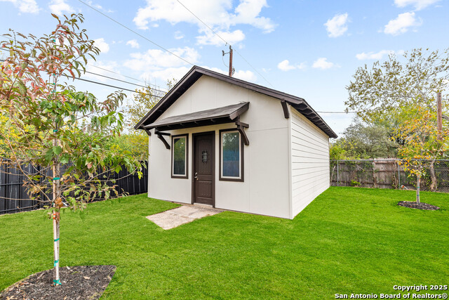 Image 26 of 28 For 137 Sligo