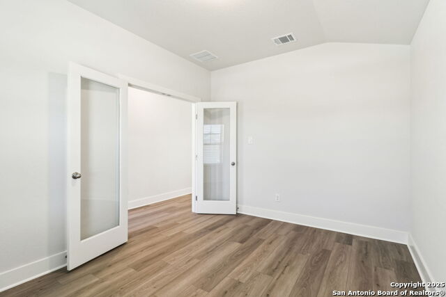 Image 11 of 25 For 25912 Marigold Oaks