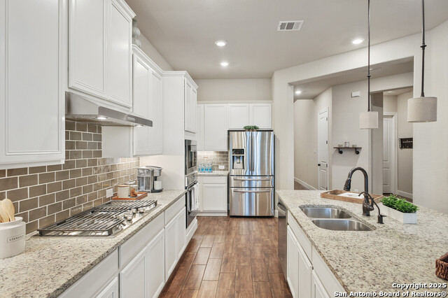 Image 15 of 31 For 311 Canyon View