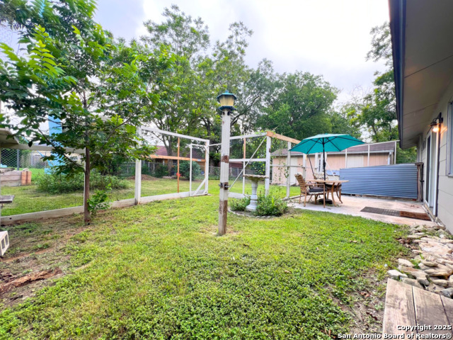Image 16 of 27 For 7607 Old Spanish Trail