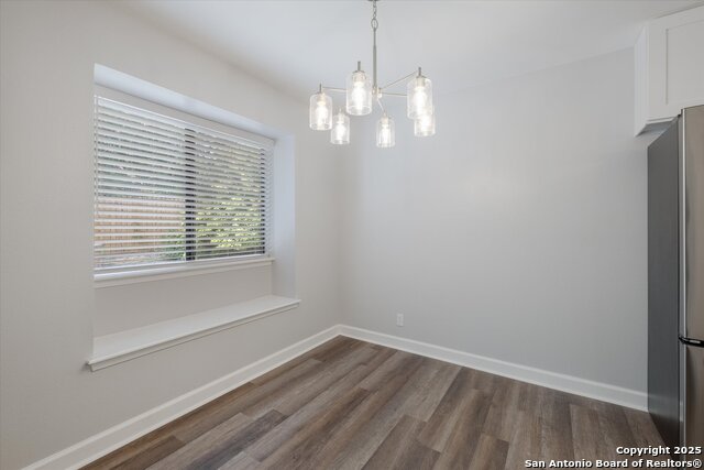 Image 8 of 24 For 6226 Cherrywest Cir