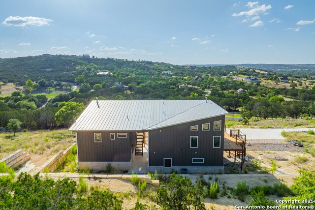 Listing photo id 32 for 119 Springwood