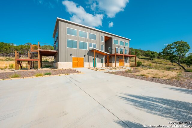 Listing photo id 3 for 119 Springwood