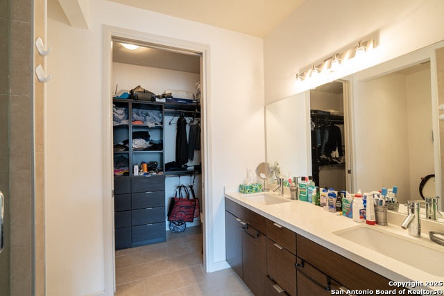 Image 12 of 24 For 17902 La Cantera  Unit
