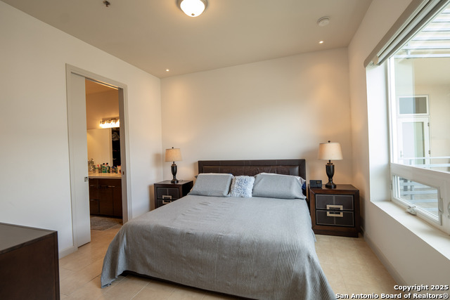 Image 15 of 24 For 17902 La Cantera  Unit