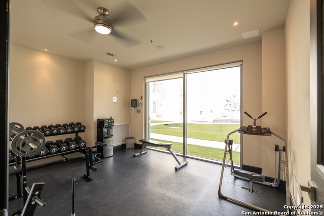 Image 20 of 24 For 17902 La Cantera  Unit