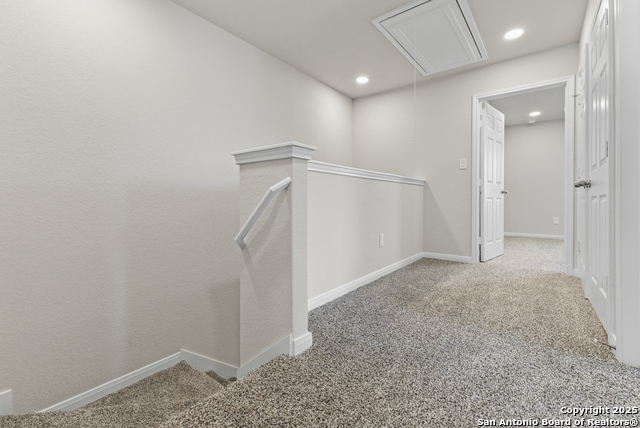 Listing photo id 13 for 268 Bonnie Bend