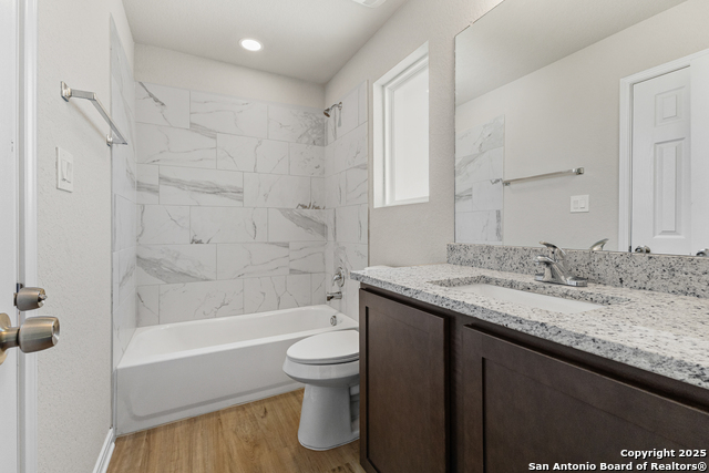Listing photo id 22 for 268 Bonnie Bend