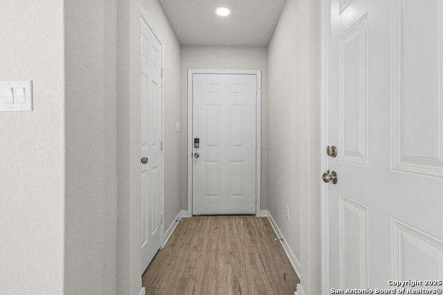 Listing photo id 3 for 268 Bonnie Bend