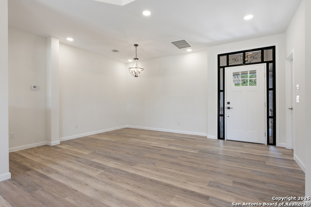 Image 11 of 49 For 808 Heinen Road
