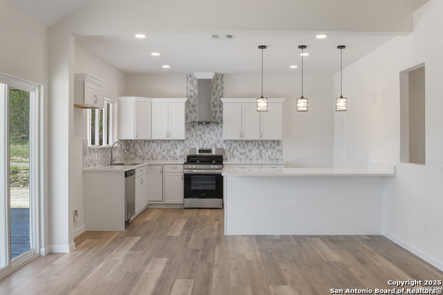 Image 12 of 49 For 808 Heinen Road