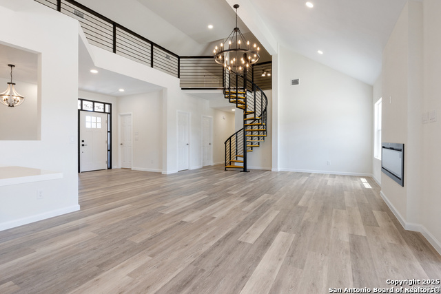 Image 15 of 49 For 808 Heinen Road