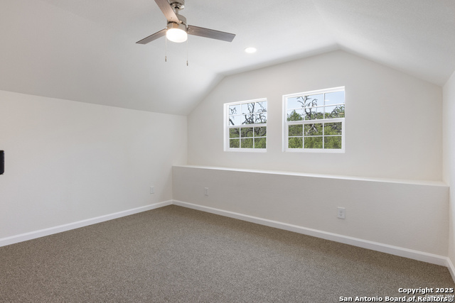 Image 29 of 49 For 808 Heinen Road