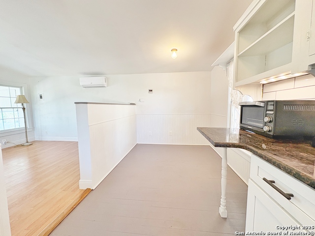 Image 5 of 12 For 401 11th  