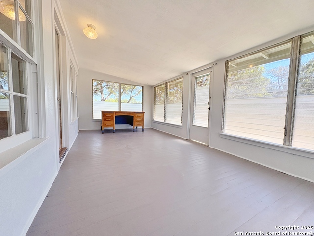 Image 6 of 12 For 401 11th  
