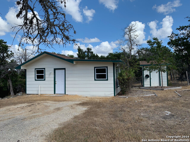 Details for 165 Oakridge, Pipe Creek, TX 78063