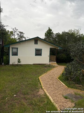 Details for 163 Oakridge, Pipe Creek, TX 78063