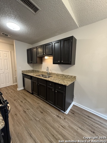 Image 18 of 25 For 9738 Meadow Dr
