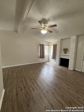 Image 22 of 25 For 9738 Meadow Dr