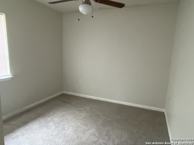 Image 6 of 25 For 9738 Meadow Dr