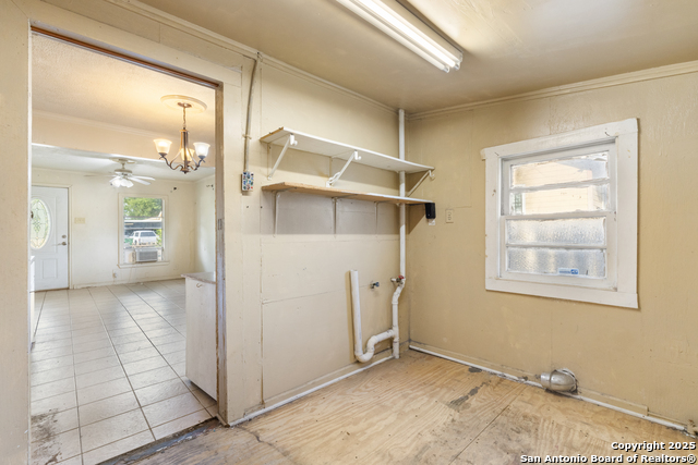 Image 11 of 26 For 2911 Lombrano