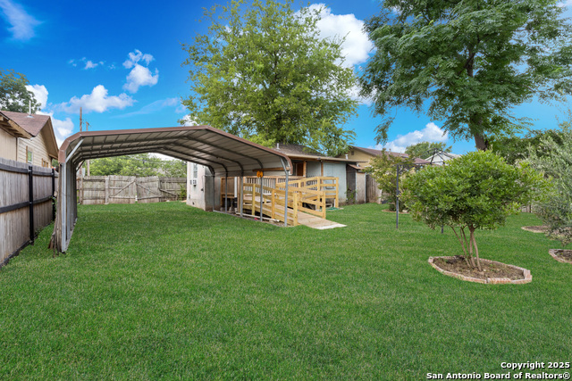 Image 18 of 26 For 2911 Lombrano