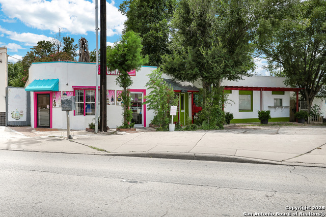 Image 18 of 19 For 1619 W. Kings Hwy