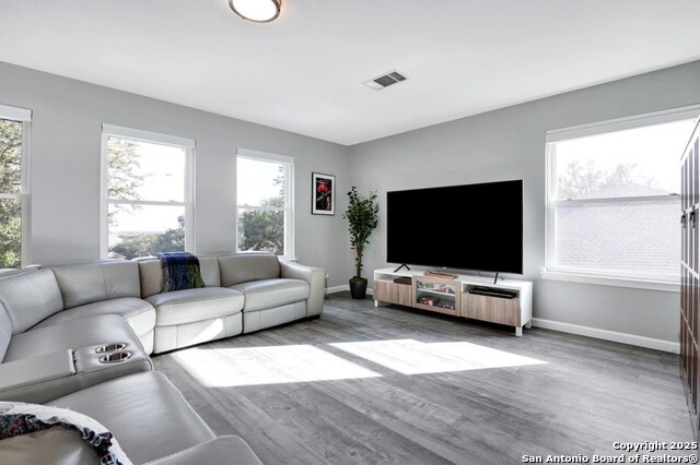 Listing photo id 21 for 2515 Rogers Cove