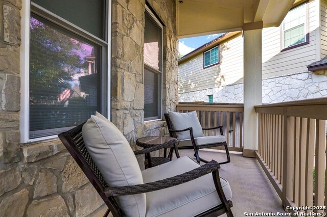 Listing photo id 1 for 2515 Rogers Cove