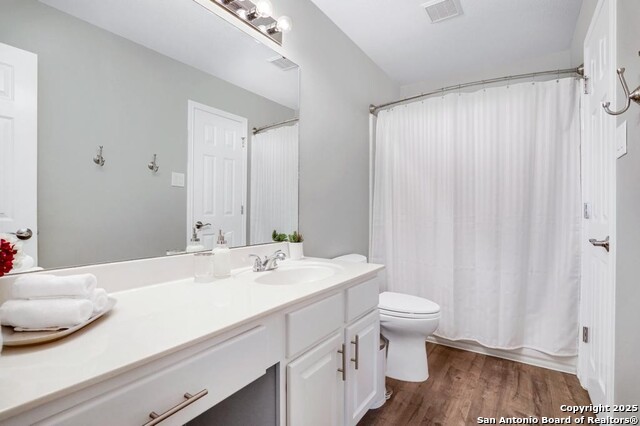 Listing photo id 28 for 2515 Rogers Cove