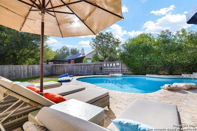 Listing photo id 34 for 2515 Rogers Cove
