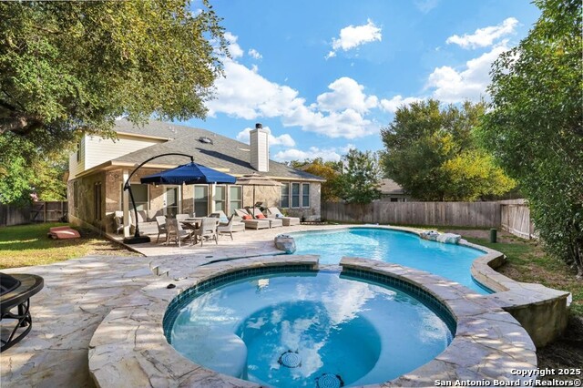 Listing photo id 43 for 2515 Rogers Cove