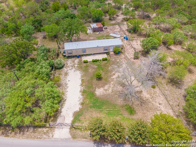 Listing photo id 12 for 8540 Real Rd