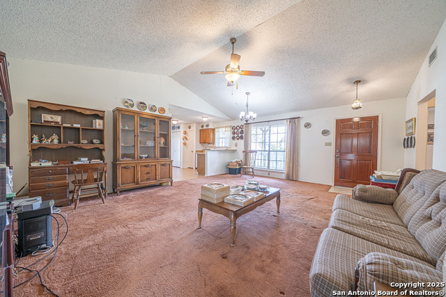 Listing photo id 23 for 8540 Real Rd