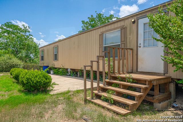 Listing photo id 37 for 8540 Real Rd