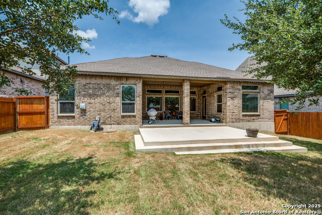 Listing photo id 21 for 8830 Shady Pond