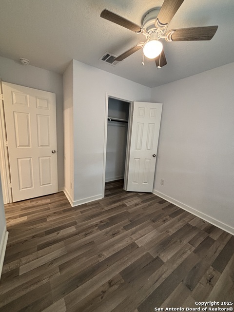 Listing photo id 8 for 1522 Elmendorf