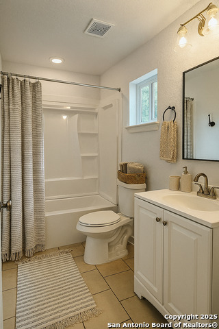 Listing photo id 11 for 1522 Elmendorf