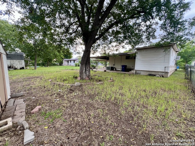 Listing photo id 2 for 234 Ferris