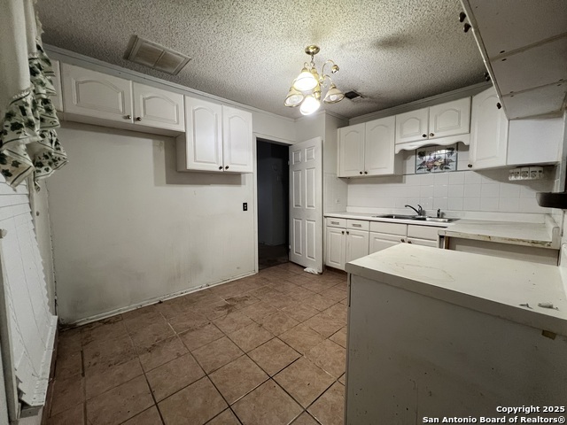 Listing photo id 6 for 234 Ferris