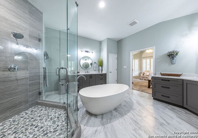 Image 28 of 70 For 4807 West Lake Oaks