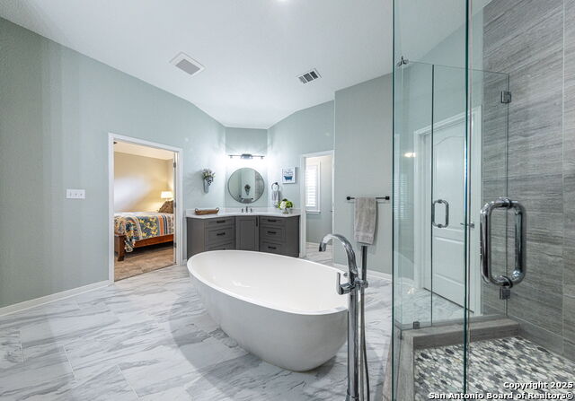 Image 29 of 70 For 4807 West Lake Oaks
