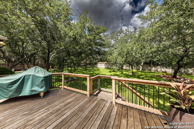 Image 47 of 70 For 4807 West Lake Oaks