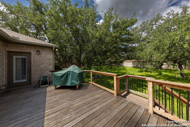 Image 49 of 70 For 4807 West Lake Oaks