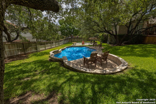 Image 54 of 70 For 4807 West Lake Oaks