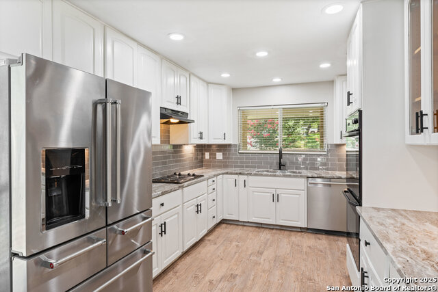 Details for 14115 Moss Farm St, San Antonio, TX 78231