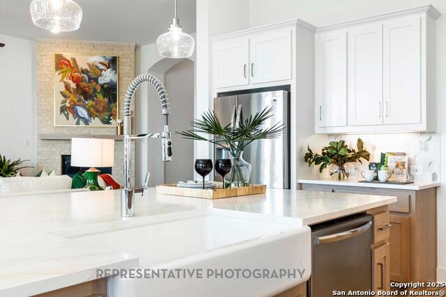 Image 9 of 40 For 205 Barton Creek