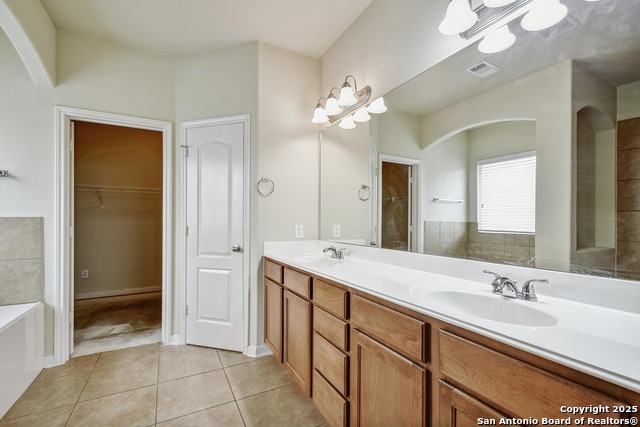 Image 23 of 34 For 5510 Southern Oaks