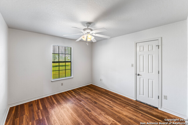 Image 13 of 49 For 12905 Pittman